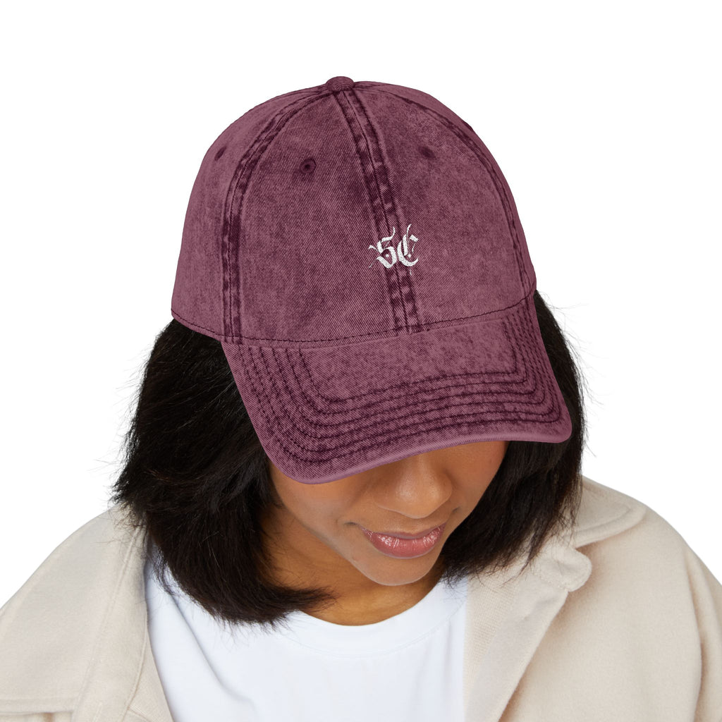 Vintage Embroidered Hat — *Signature*