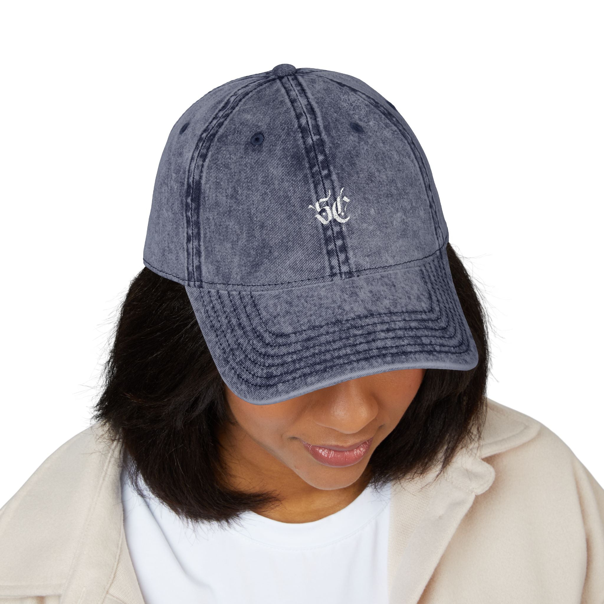 Vintage Embroidered Hat — *Signature*